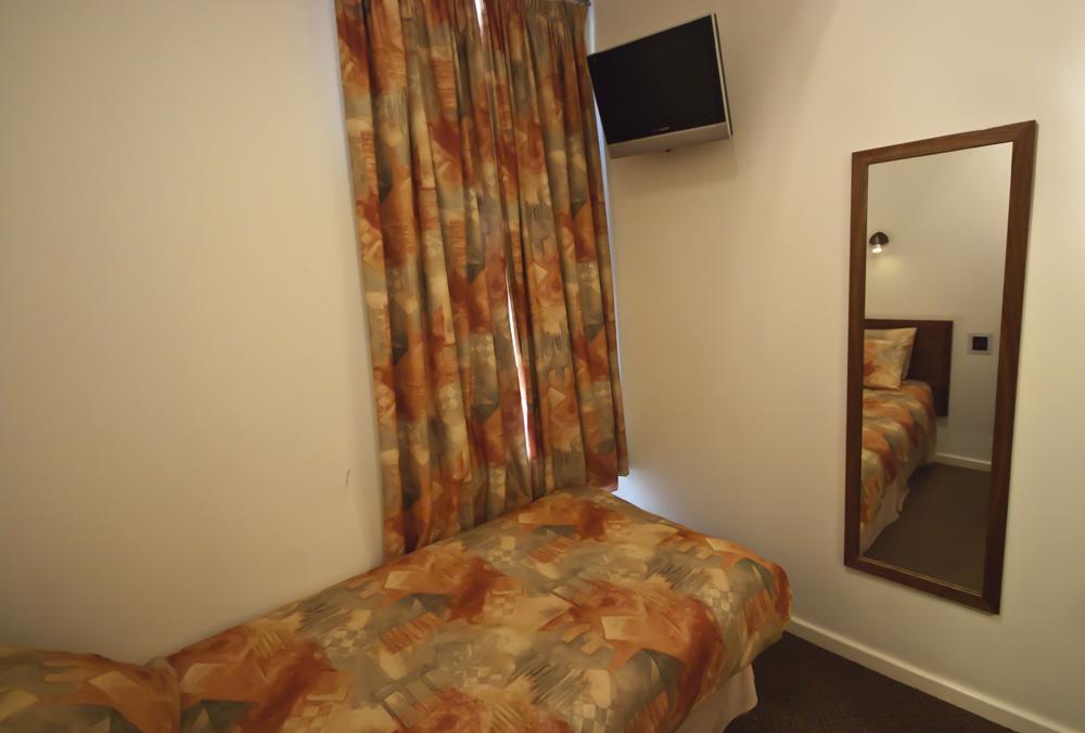 The Robin 2 Hotel วุลฟ์เวอร์แฮมป์ตัน ห้อง รูปภาพ